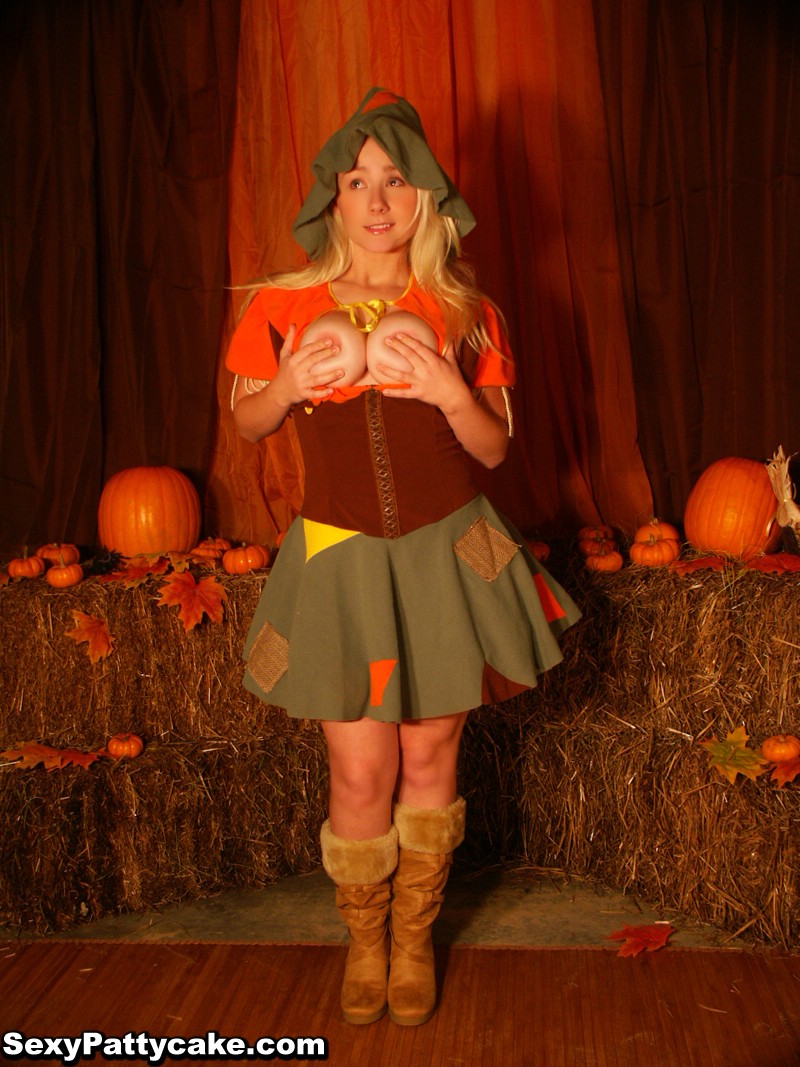 forgot to post Sexy Pattycake Halloween costume this year on time ...